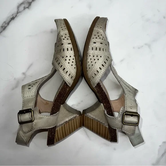 PIKOLINOS Moraira Gray Leather Laser Cut T Strap Sandal Size 37 - Picture 7 of 13